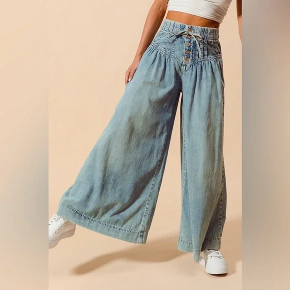 Light wash wood button drawstring waist wide leg flare boho bohemian jeans - Picture 7 of 8